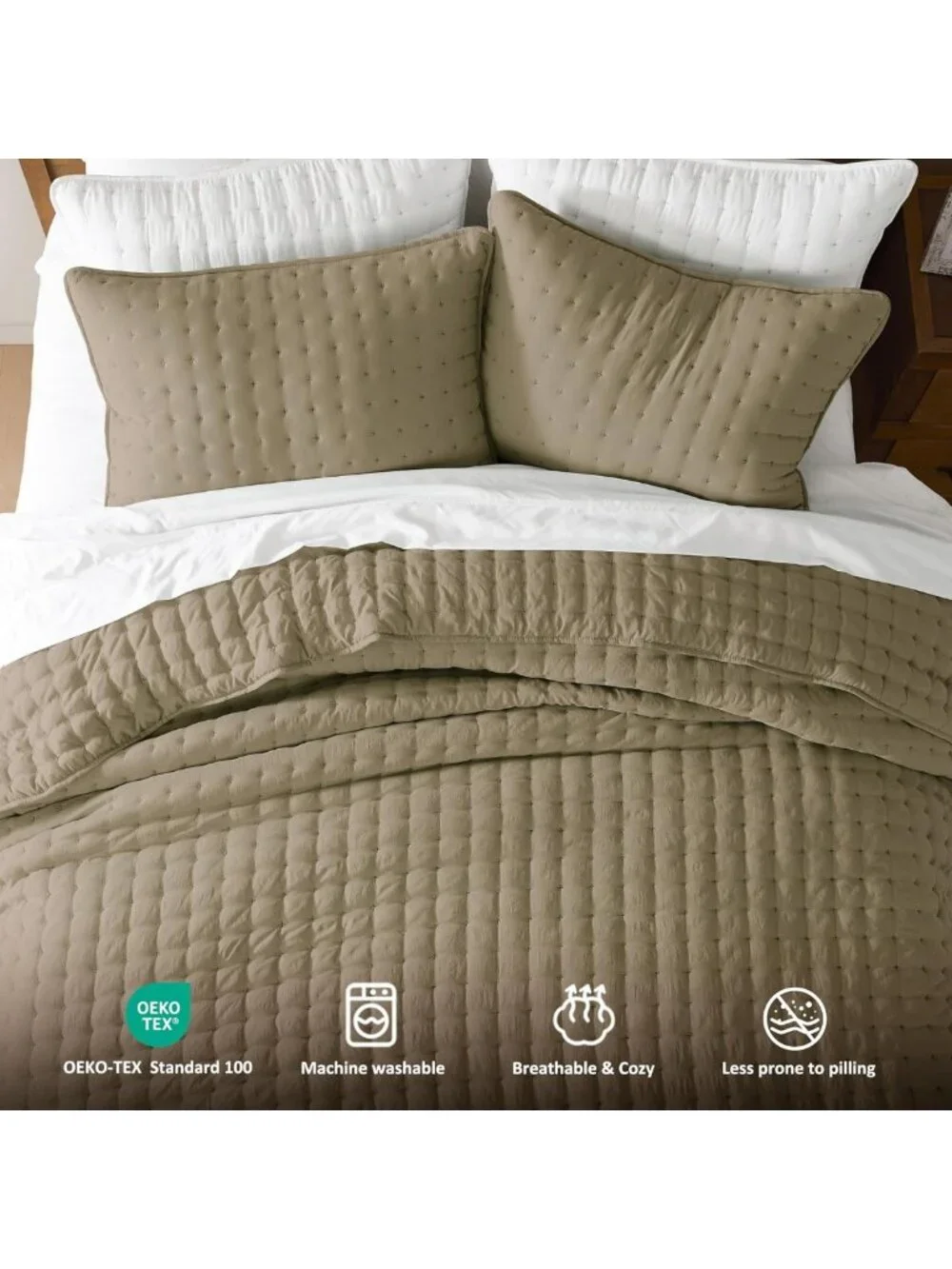 King Size Lightweight Quilt Set with 2 Pillow Shams - Soft Bedspread for All